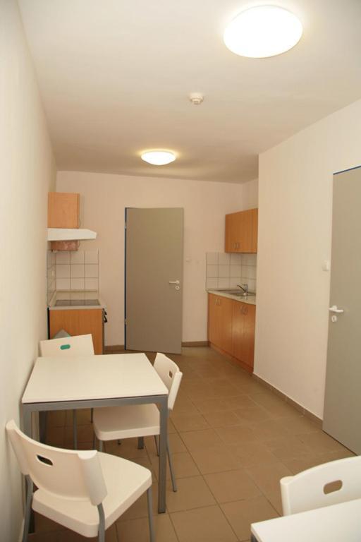 Imola Hostel 에게르 외부 사진
